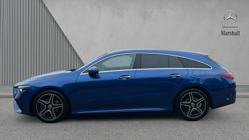 Mercedes-Benz CLA Class Cla 200 Amg Line Premium Plus Coupe Blue #10