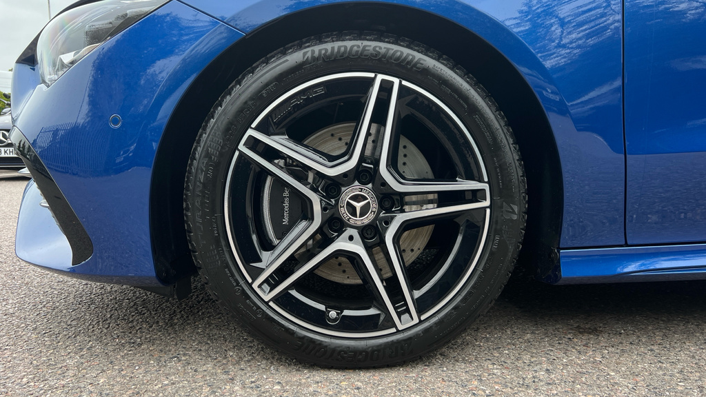 Mercedes-Benz CLA Class Cla 200 Amg Line Premium Plus Coupe Blue #25