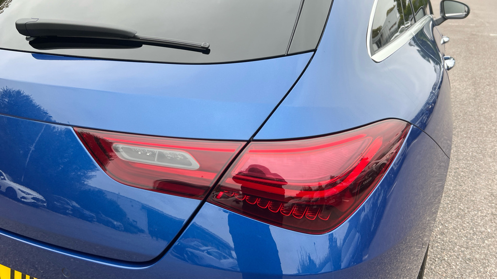 Mercedes-Benz CLA Class Cla 200 Amg Line Premium Plus Coupe Blue #21