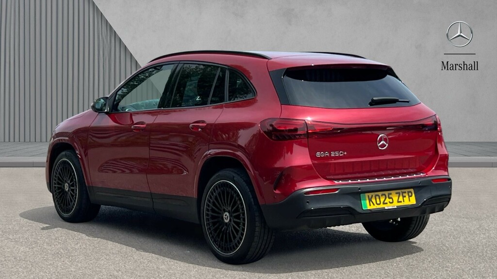 Mercedes-Benz EQA Eqa 250 140Kw Urban Edition 70.5Kwh Red #2