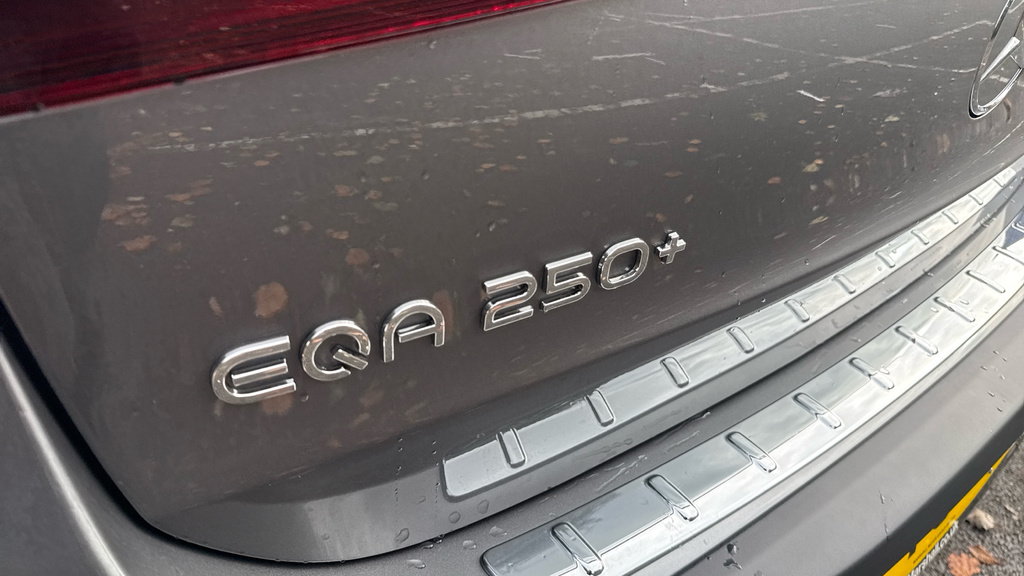 Mercedes-Benz EQA Eqa 250 140Kw Urban Edition 70.5Kwh Black #22
