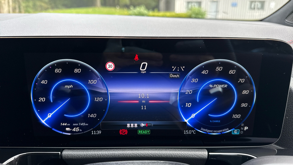 Mercedes-Benz EQA Eqa 250 140Kw Urban Edition 70.5Kwh Black #16