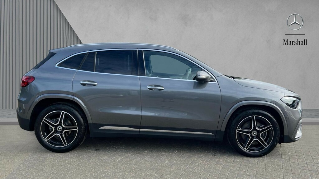 Mercedes-Benz GLA Class Gla 200D Amg Line Executive Grey #4