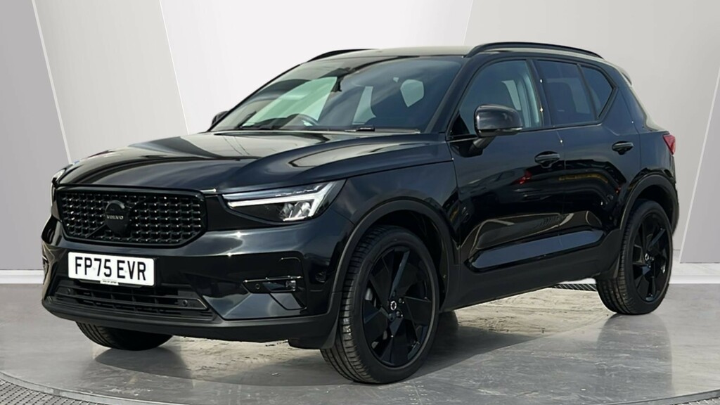 Volvo XC40 Black Edition Plus B4 Mild Hybrid White #16