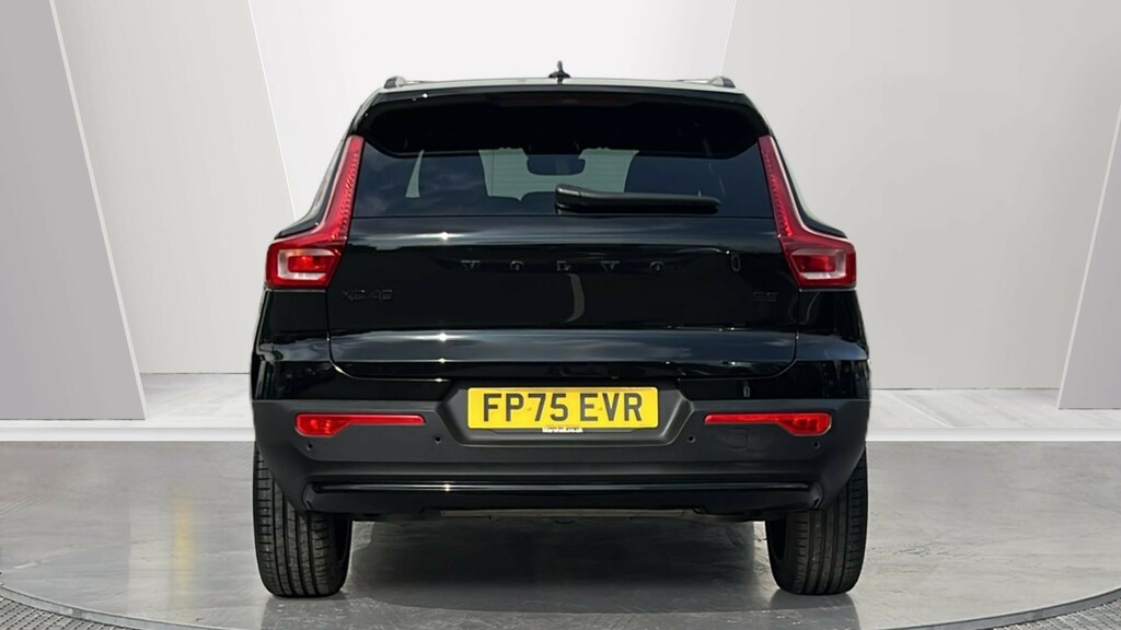 Volvo XC40 Black Edition Plus B4 Mild Hybrid White #7
