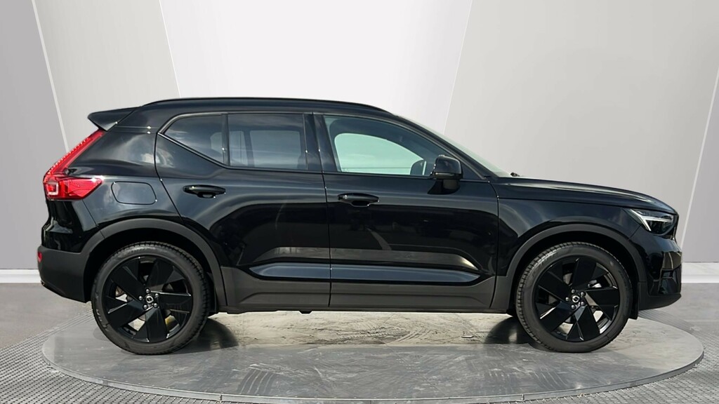 Volvo XC40 Black Edition Plus B4 Mild Hybrid White #3