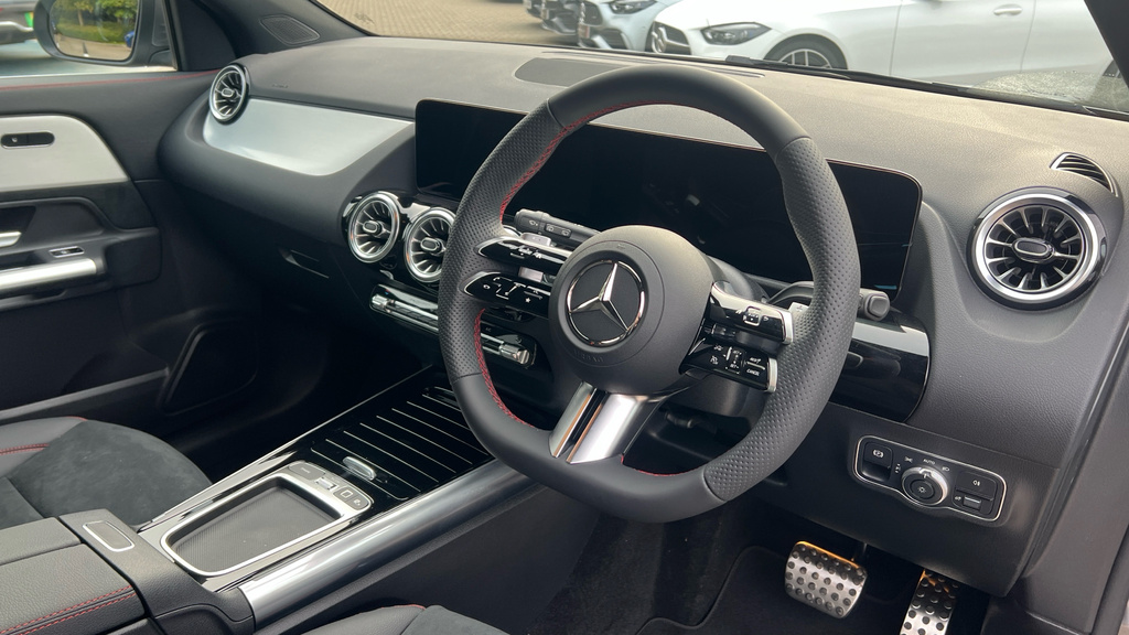 Mercedes-Benz GLA Class Gla 200 Amg Line Executive KP75SXY Grey #3