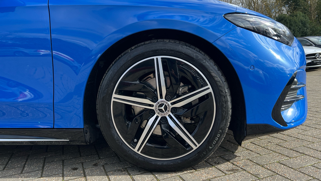 Mercedes-Benz CLA Class Cla 180 Amg Line Executive Blue #5