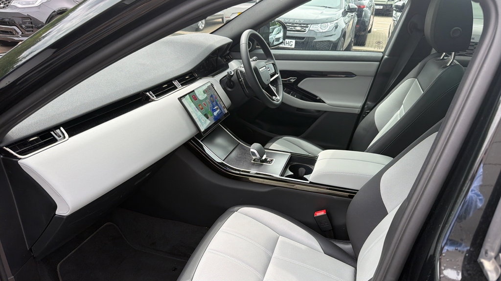 Land Rover Range Rover Evoque Range Rover Evoque 2.0 D200 Edition KS75NZA Black #3