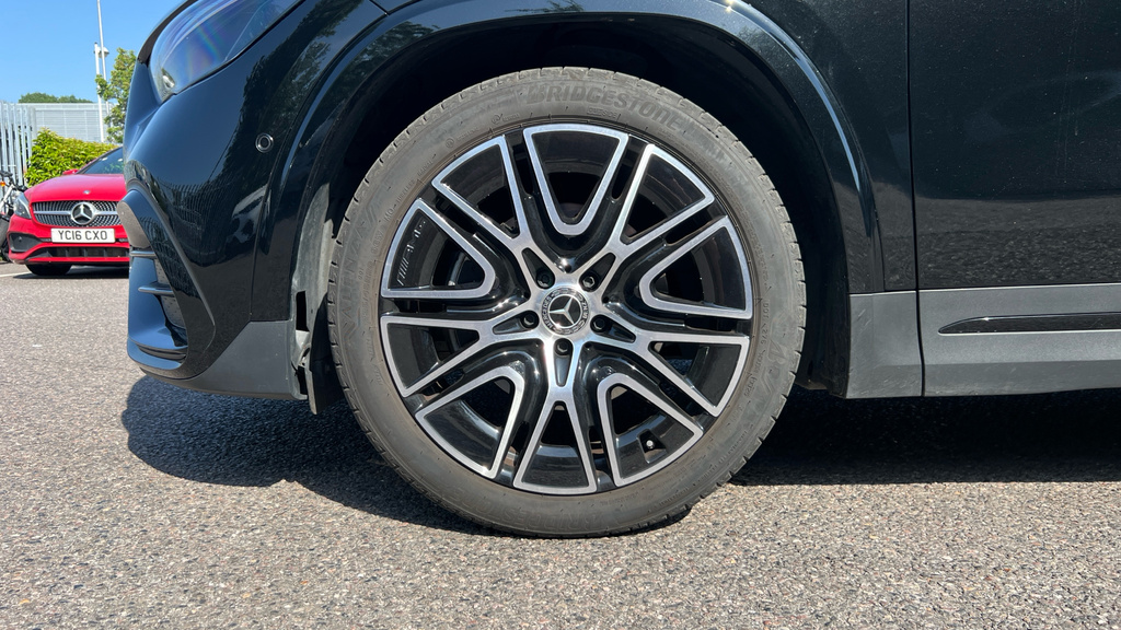 Mercedes-Benz GLA Class 250E 15.6Kwh Amg Line Black #25