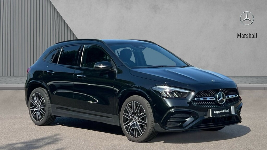 Mercedes-Benz GLA Class Gla 200 Amg Line Premium Black