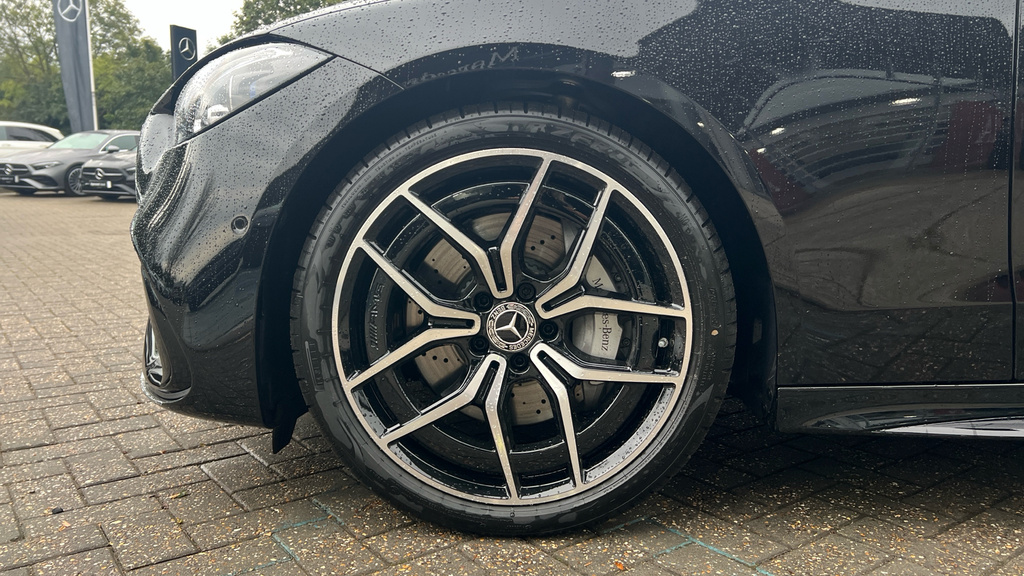 Mercedes-Benz C Class C220d Amg Line Premium Plus 9G-tronic Grey #25