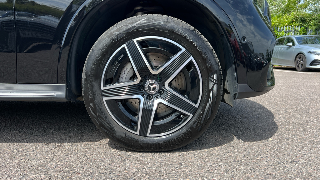 Mercedes-Benz GLC Class Glc 300E 4Matic Amg Line 9G-tronic Black #5