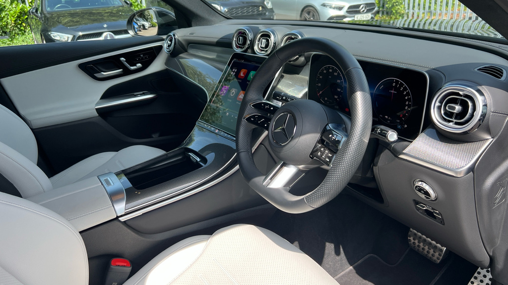 Mercedes-Benz GLC Class Glc 300E 4Matic Amg Line 9G-tronic Black #3