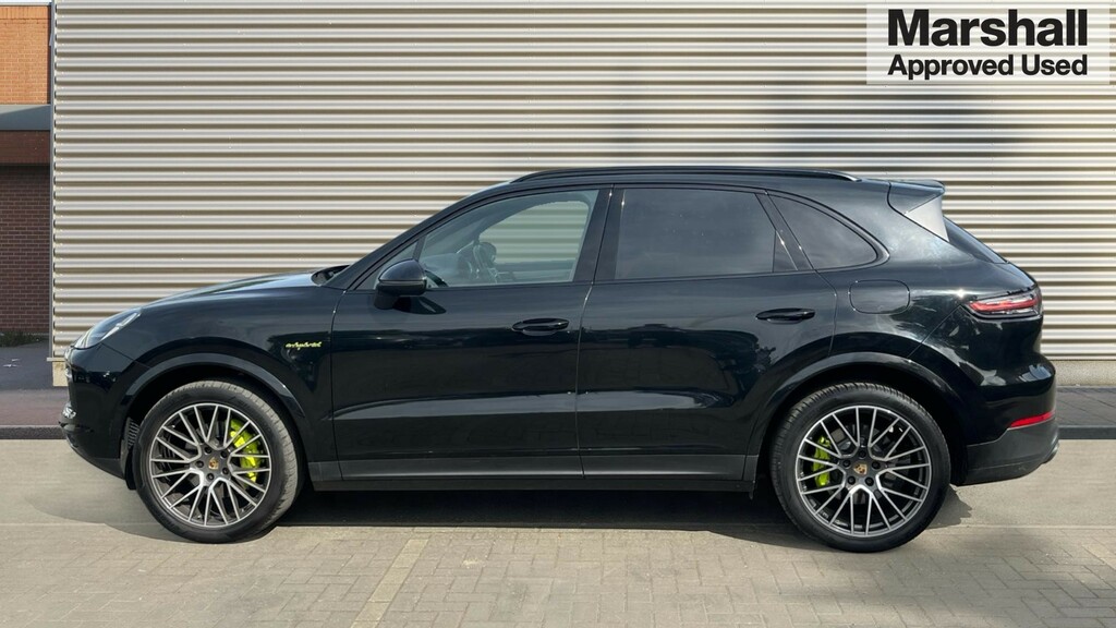 Porsche Cayenne Cayenne Estate Special Editions E-hybrid Platinum Black #6