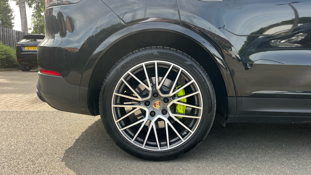 Porsche Cayenne 3.0 V6 E-hybrid 17.9Kwh Coupe Plug-in H Black #19