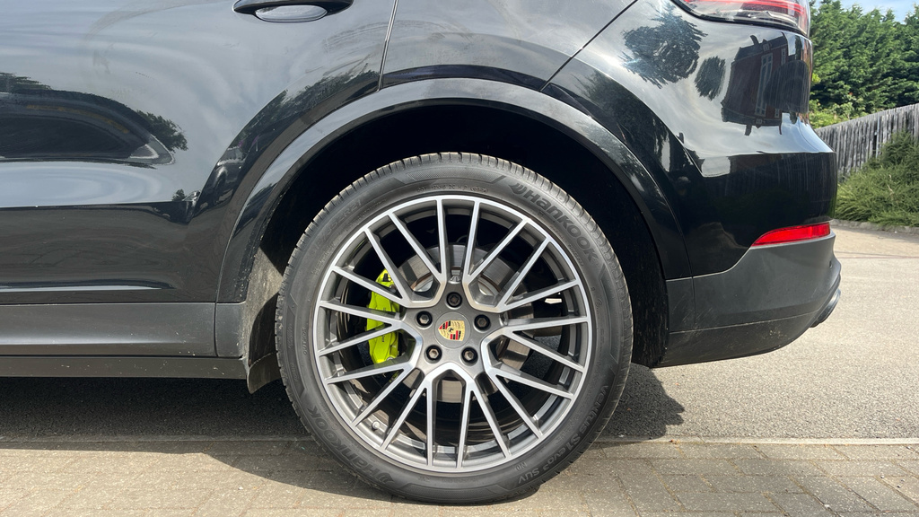 Porsche Cayenne 3.0 V6 E-hybrid 17.9Kwh Coupe Plug-in H Black #18