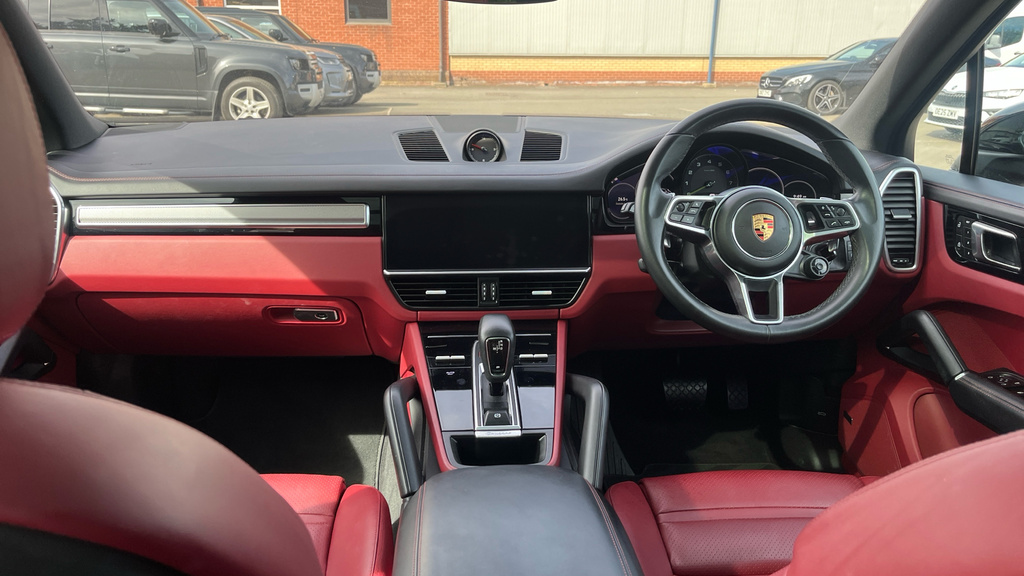 Porsche Cayenne 3.0 V6 E-hybrid 17.9Kwh Coupe Plug-in H Black #11