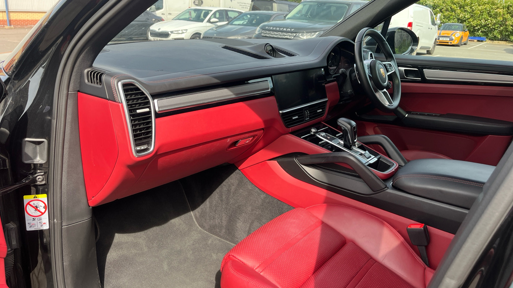 Porsche Cayenne 3.0 V6 E-hybrid 17.9Kwh Coupe Plug-in H Black #10