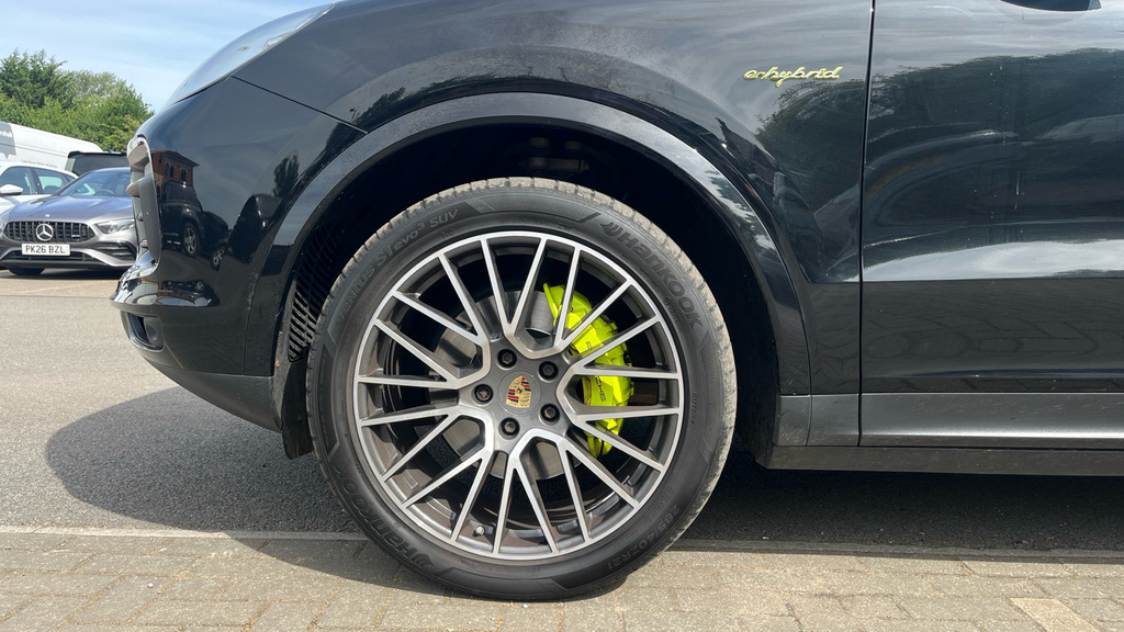Porsche Cayenne 3.0 V6 E-hybrid 17.9Kwh Coupe Plug-in H Black #17