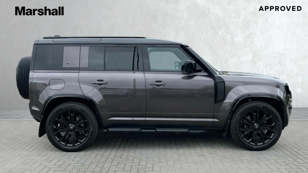 Land Rover Defender 110 Land Rover Defender 4.4 P635 Octa 110 Grey #5