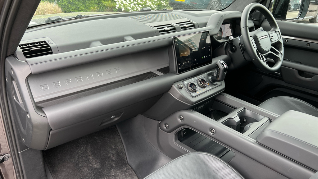 Land Rover Defender 110 3.0 D250 X-dynamic Se 110 Grey #24