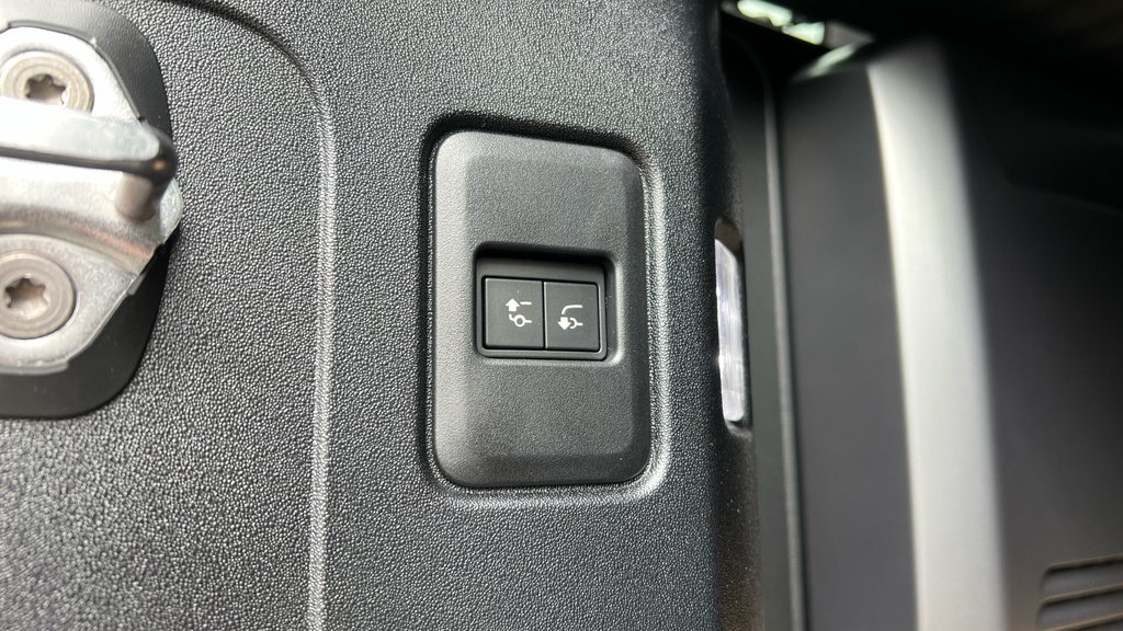 Land Rover Defender 110 3.0 D250 X-dynamic Se 110 Grey #76