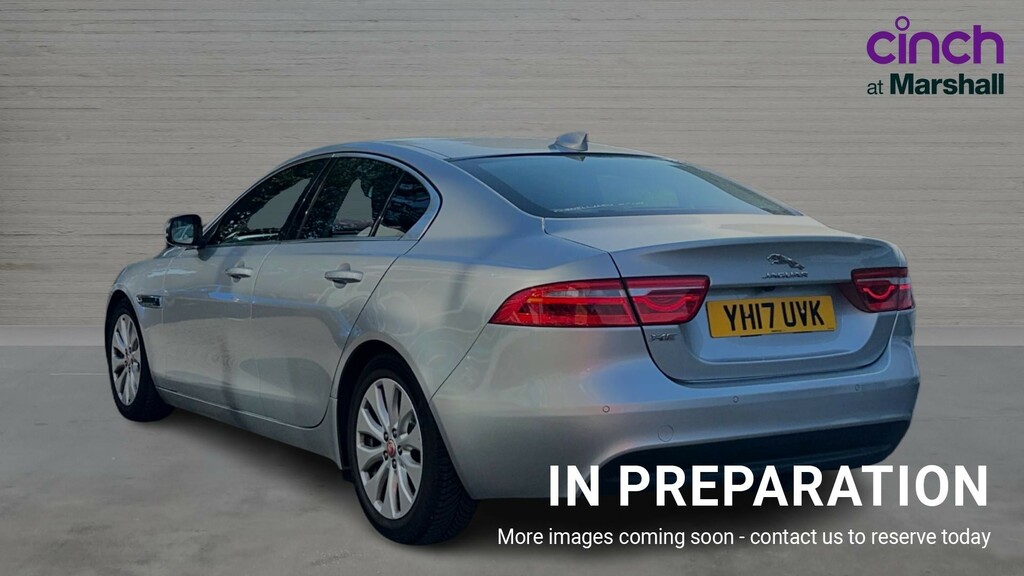 Jaguar XE Xe 2.0D Prestige Silver