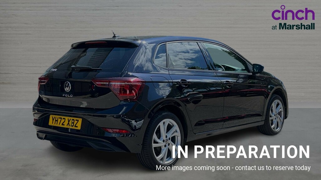 Volkswagen Polo Life Black #3