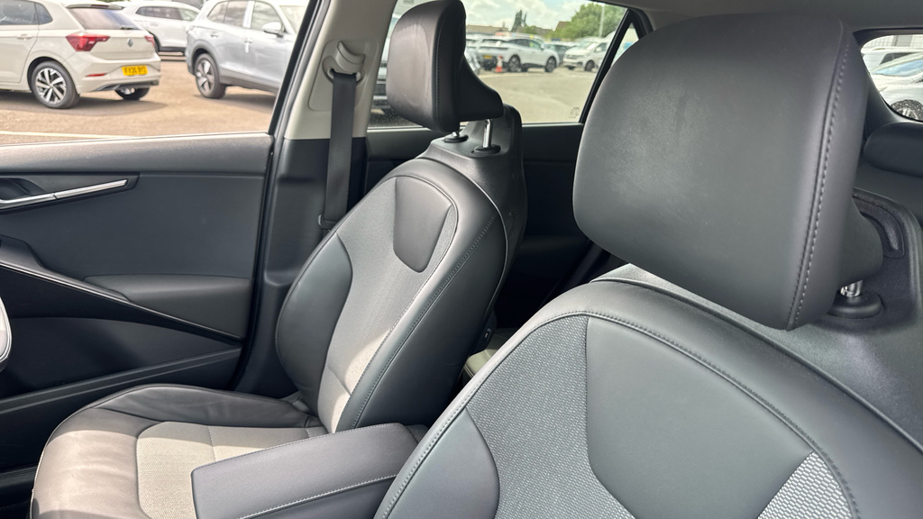 Kia Niro 1.6 Gdi Hybrid 3 Dct Orange #29