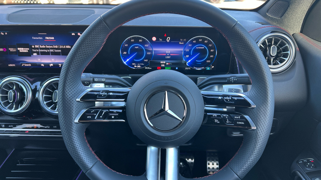 Mercedes-Benz EQB Eqb 250Plus Urban Edition Red #12
