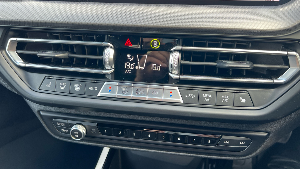BMW 1 Series 118I M Sport Blue #32