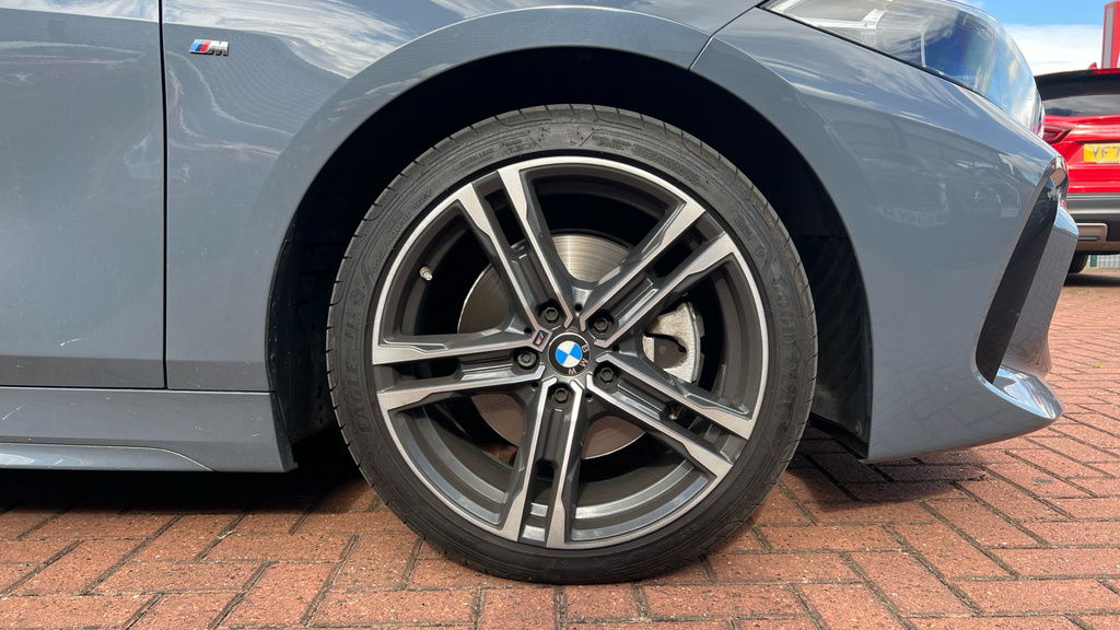 BMW 1 Series 118I M Sport Blue #20