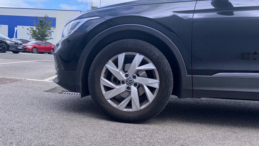Volkswagen Tiguan R-line White #19