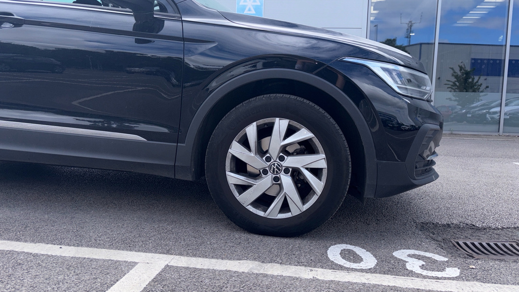 Volkswagen Tiguan R-line White #18