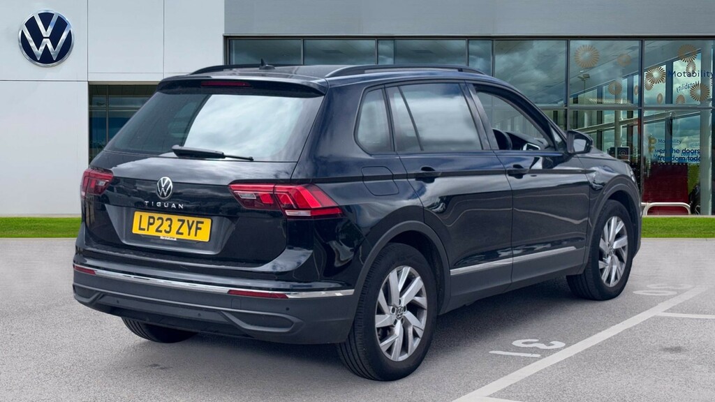 Volkswagen Tiguan R-line White #8