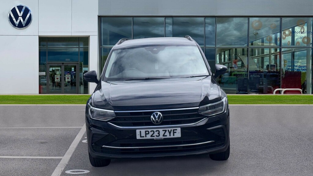 Volkswagen Tiguan R-line White #10