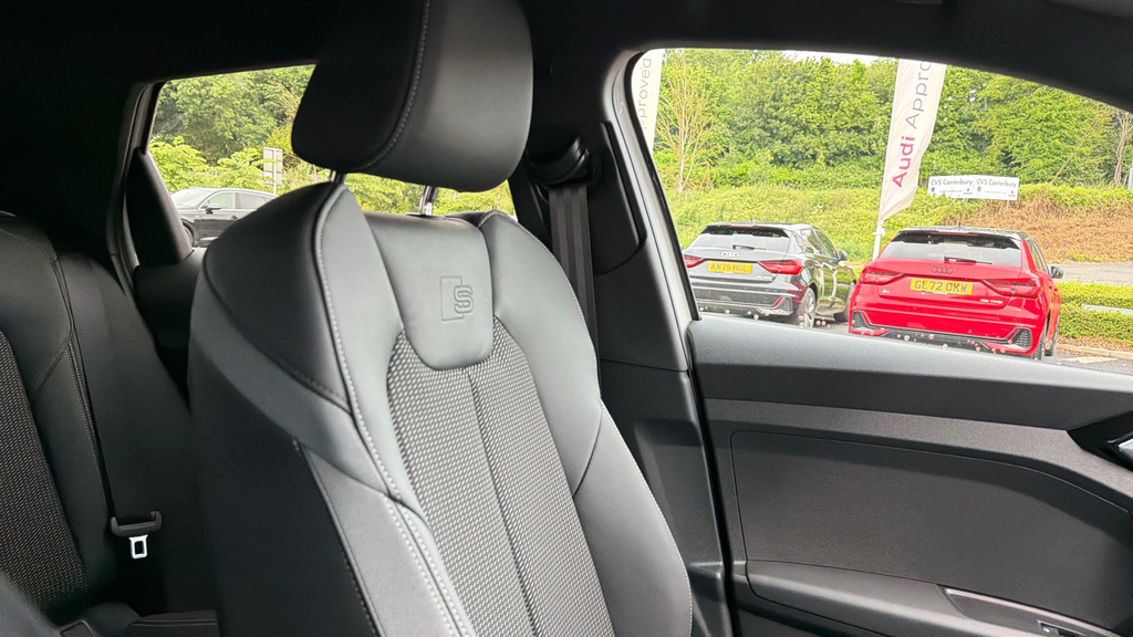 Audi A1 1.0 Tfsi 30 Black Edition Sportback S T Grey #46