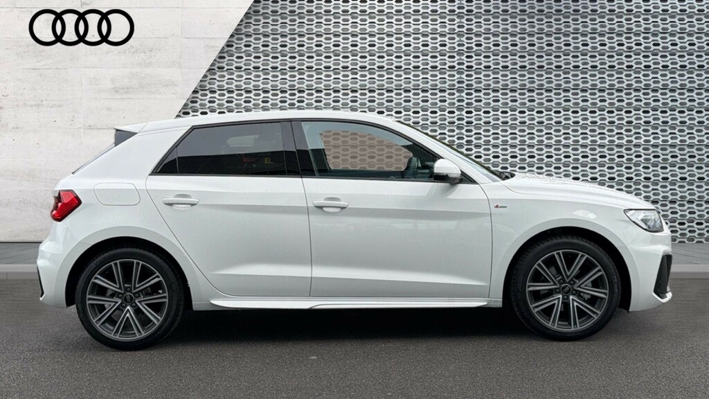 Audi A1 Audi A1 Sportback S Line 30 Tfsi 116 Ps S Tronic White #4