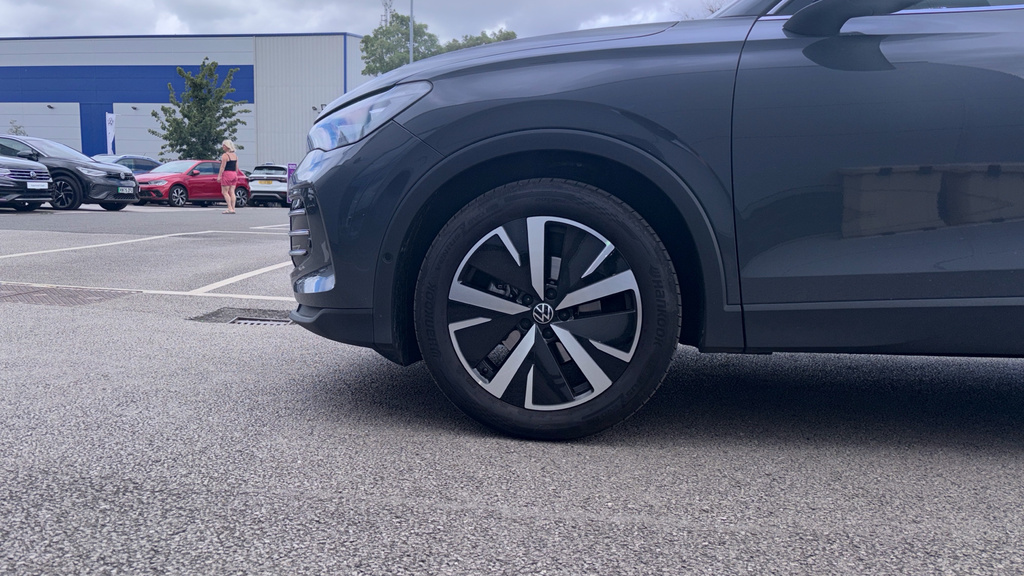 Volkswagen Tiguan R-line Silver #19