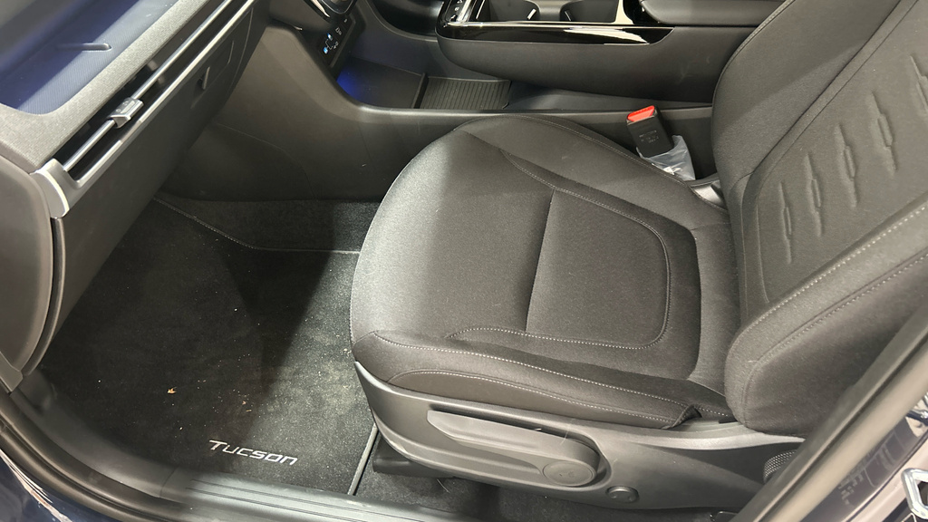 Hyundai Tucson Ultimate T-gdi Hev Black #31