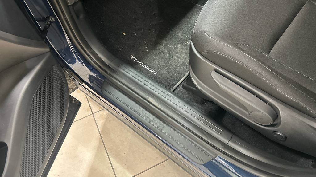 Hyundai Tucson Ultimate T-gdi Hev Black #36