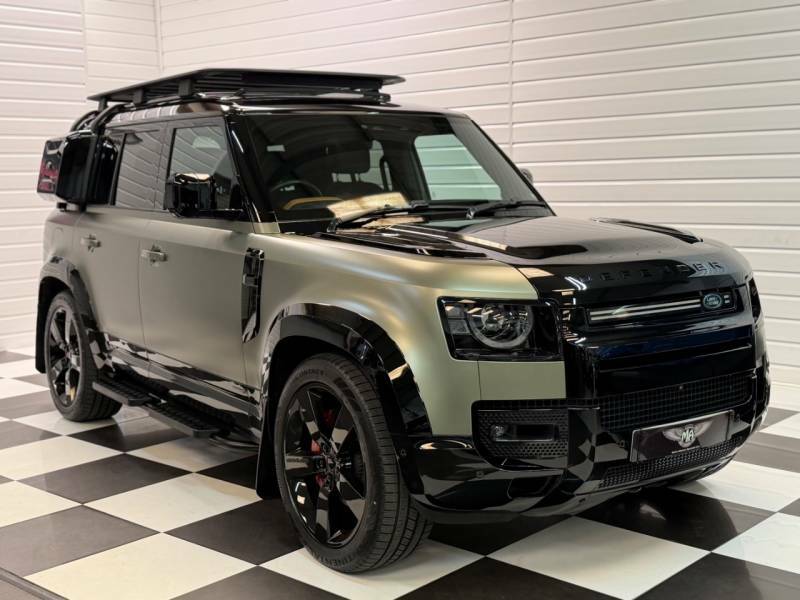 Land Rover Defender 110 2.0 P400e X 110 400Ps - 2023 73 Green