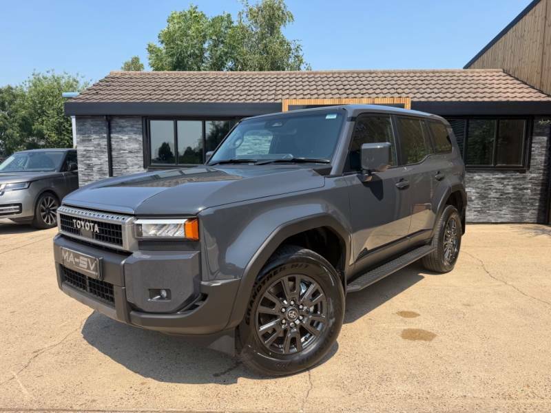 Toyota Land Cruiser 2.8L Null Grey #18