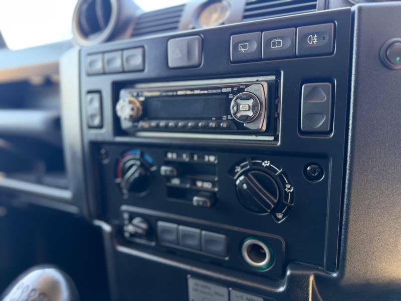 Land Rover Defender 110 110 Lwb County Grey #32