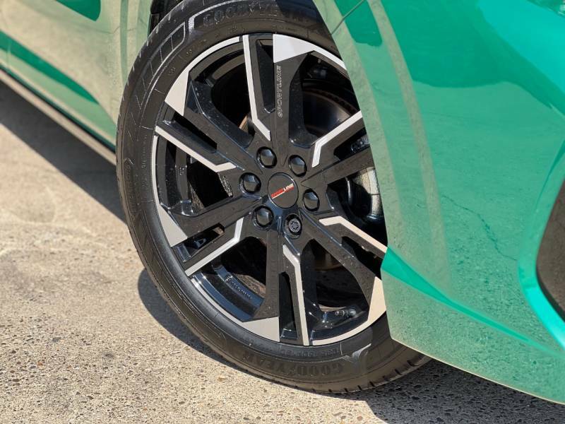 Volkswagen Transporter Sportline 2.O Tdi Sportline 75 Edition Kombi - 2026 26 Green #2