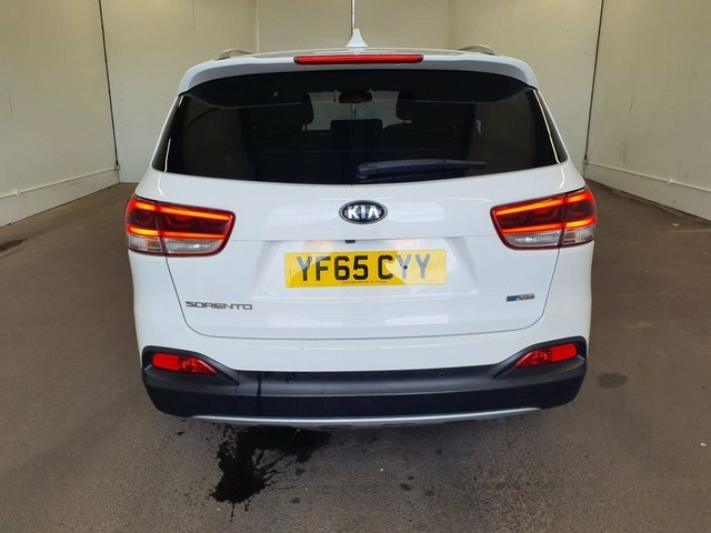 Kia Sorento 2.2 Crdi Kx-3 Awd White #3