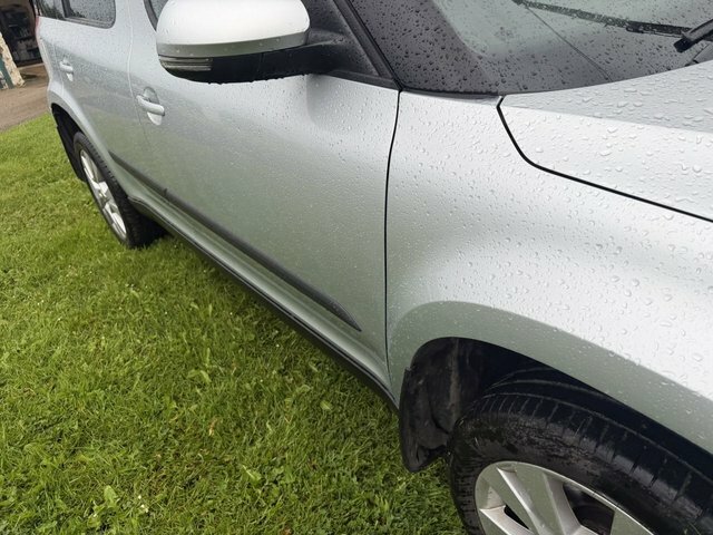 Skoda Yeti Silver #9