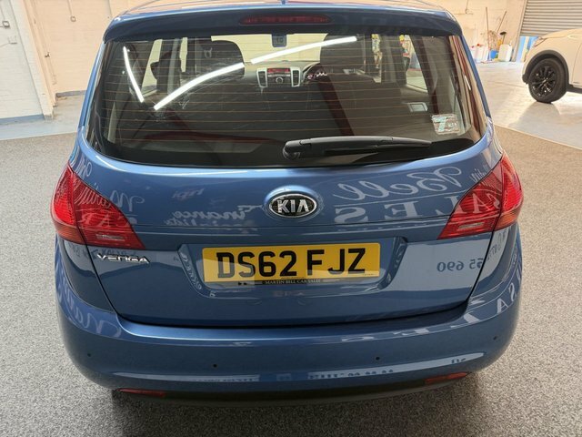 Kia Venga 2013 Kia Venga 2 Blue #5