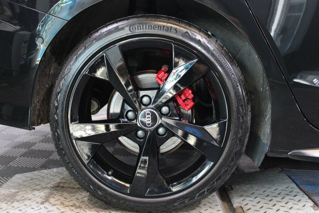 Audi A3 1L S Line RK71MTY Black #6